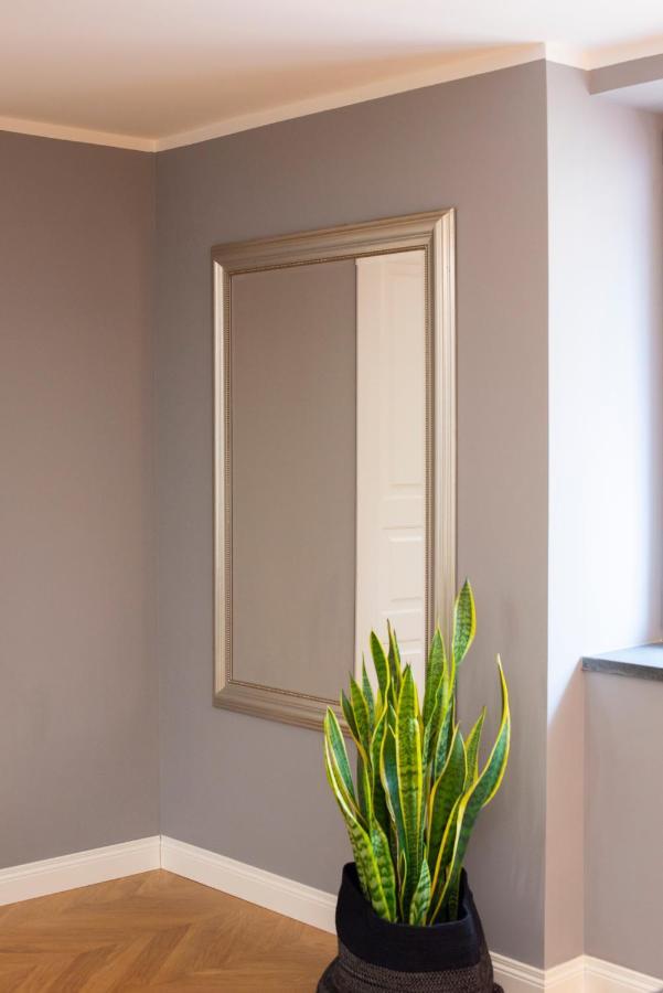 Appartement Dimora Scura à Naples Extérieur photo