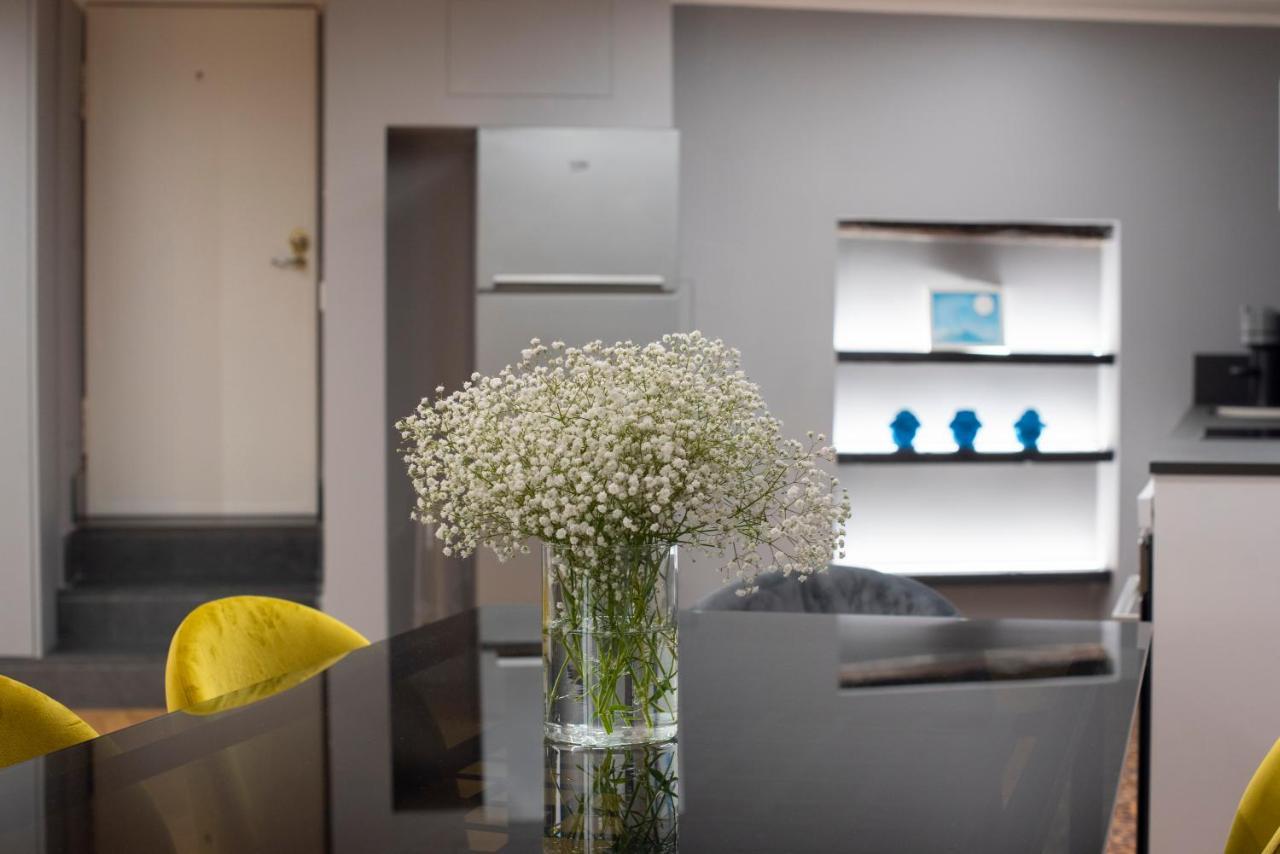 Appartement Dimora Scura à Naples Extérieur photo
